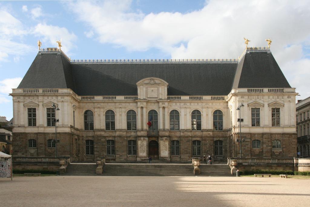 Hotel Mercure Rennes Cesson Eksteriør billede