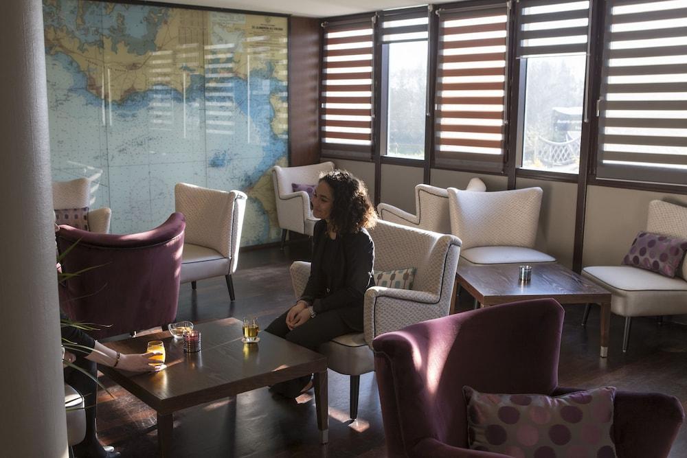 Hotel Mercure Rennes Cesson Eksteriør billede
