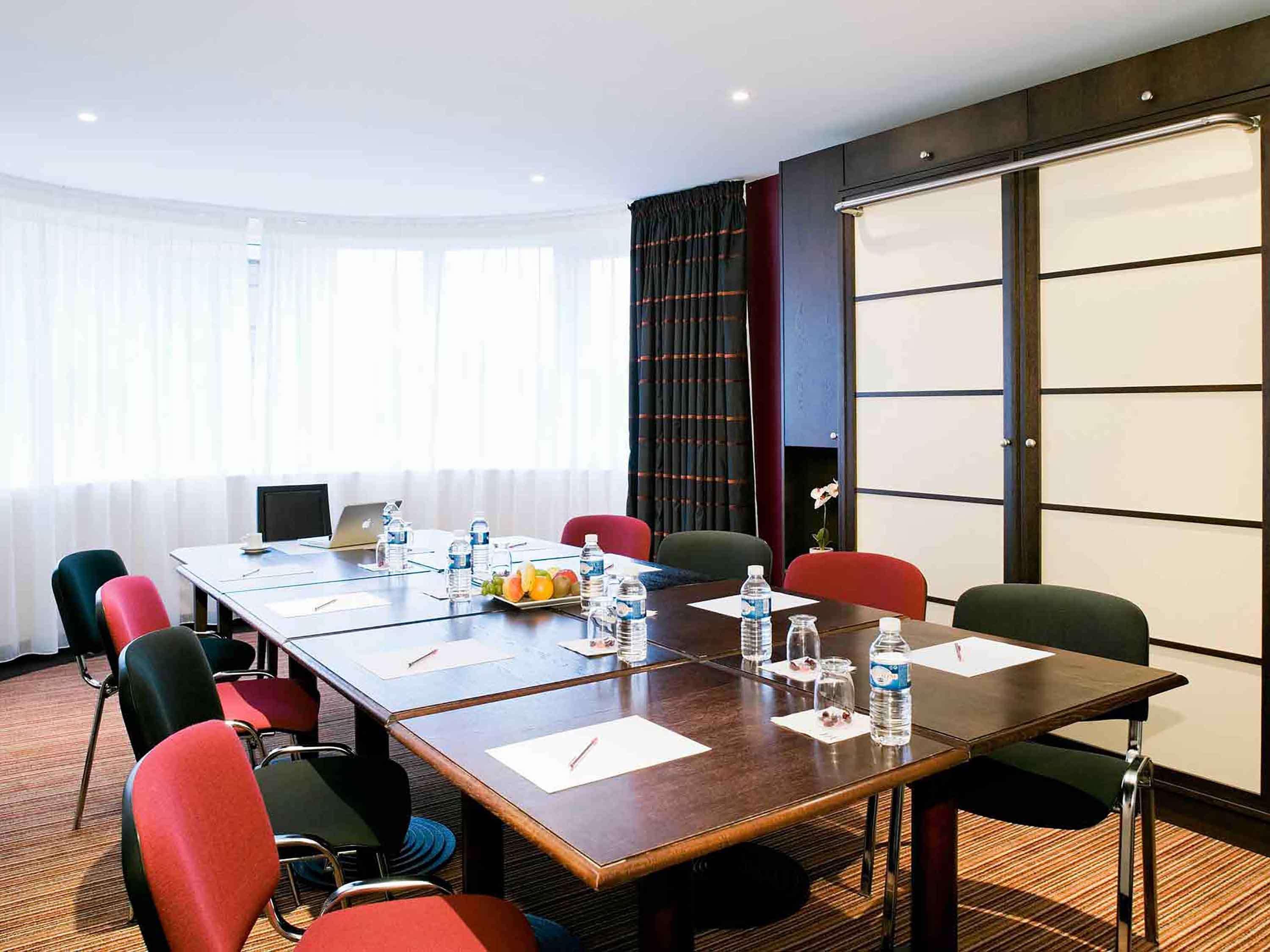 Hotel Mercure Rennes Cesson Eksteriør billede