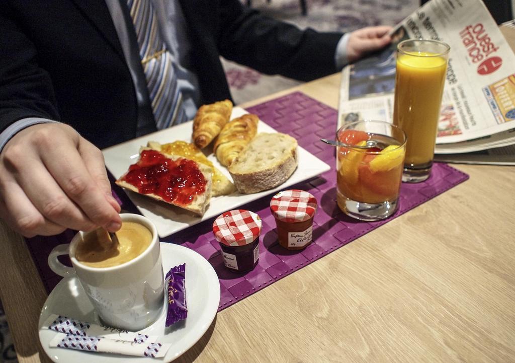 Hotel Mercure Rennes Cesson Eksteriør billede